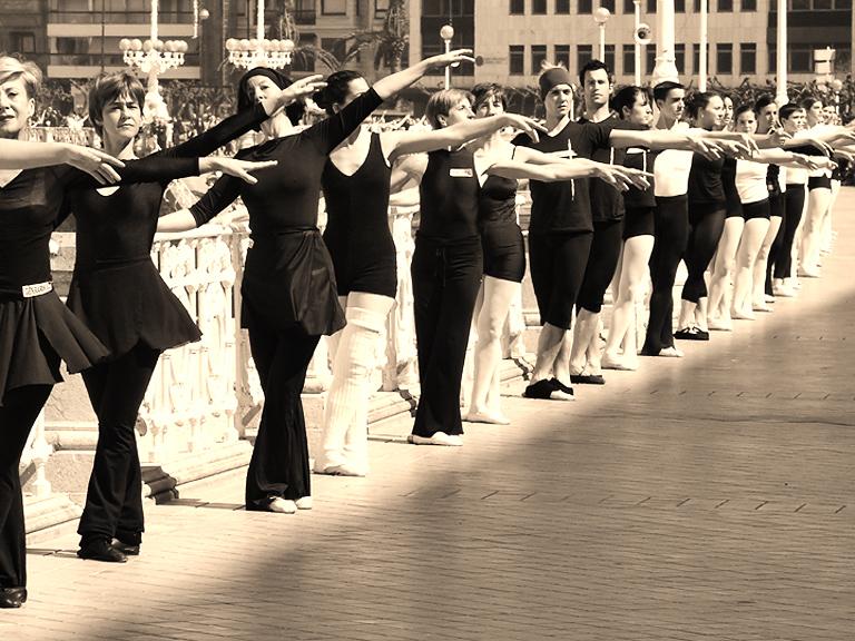 Danza-en-la-barandilla.jpg